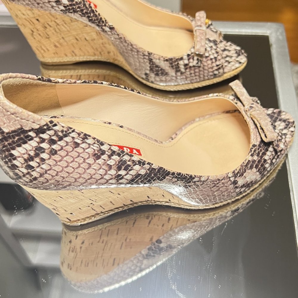 Prada Python Leather Wedge Size 38 Eu - Size 8 Us - image 4